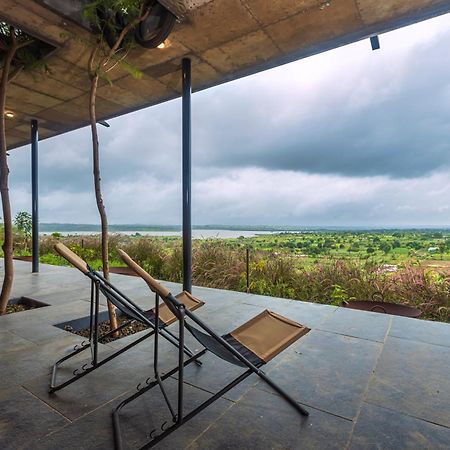 Saffronstays Zen, Igatpuri - Lake-View Villa With Indoor And Outdoor Games Exterior foto